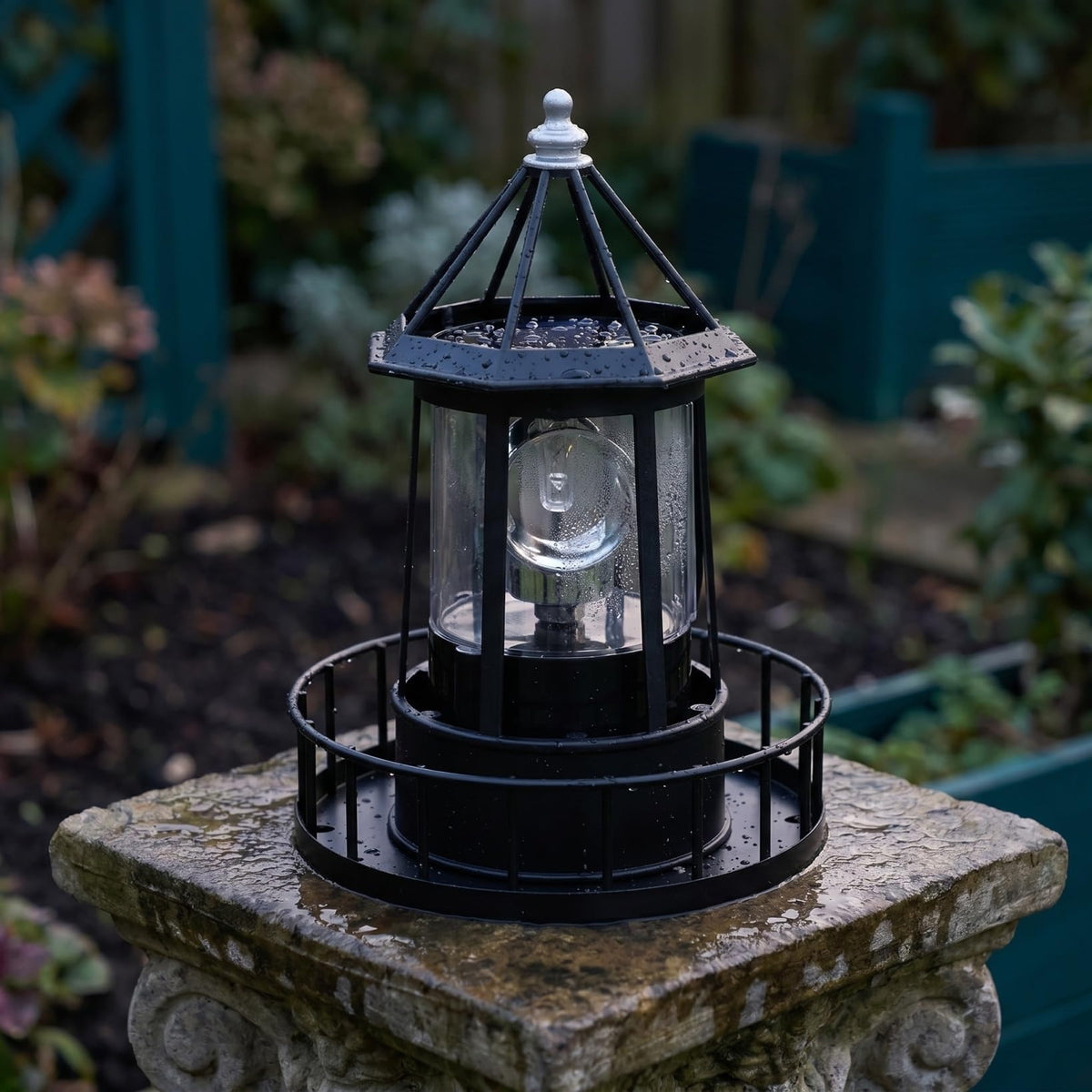 Solar Revolving Lighthouse Light B74141