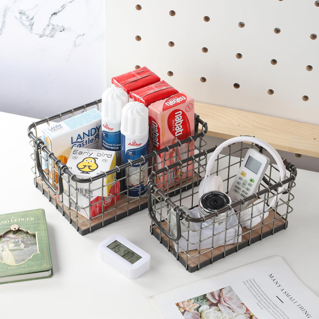 13.8" Wide Rectangular Metal Wire Basket with Wooden Bottom Z6318