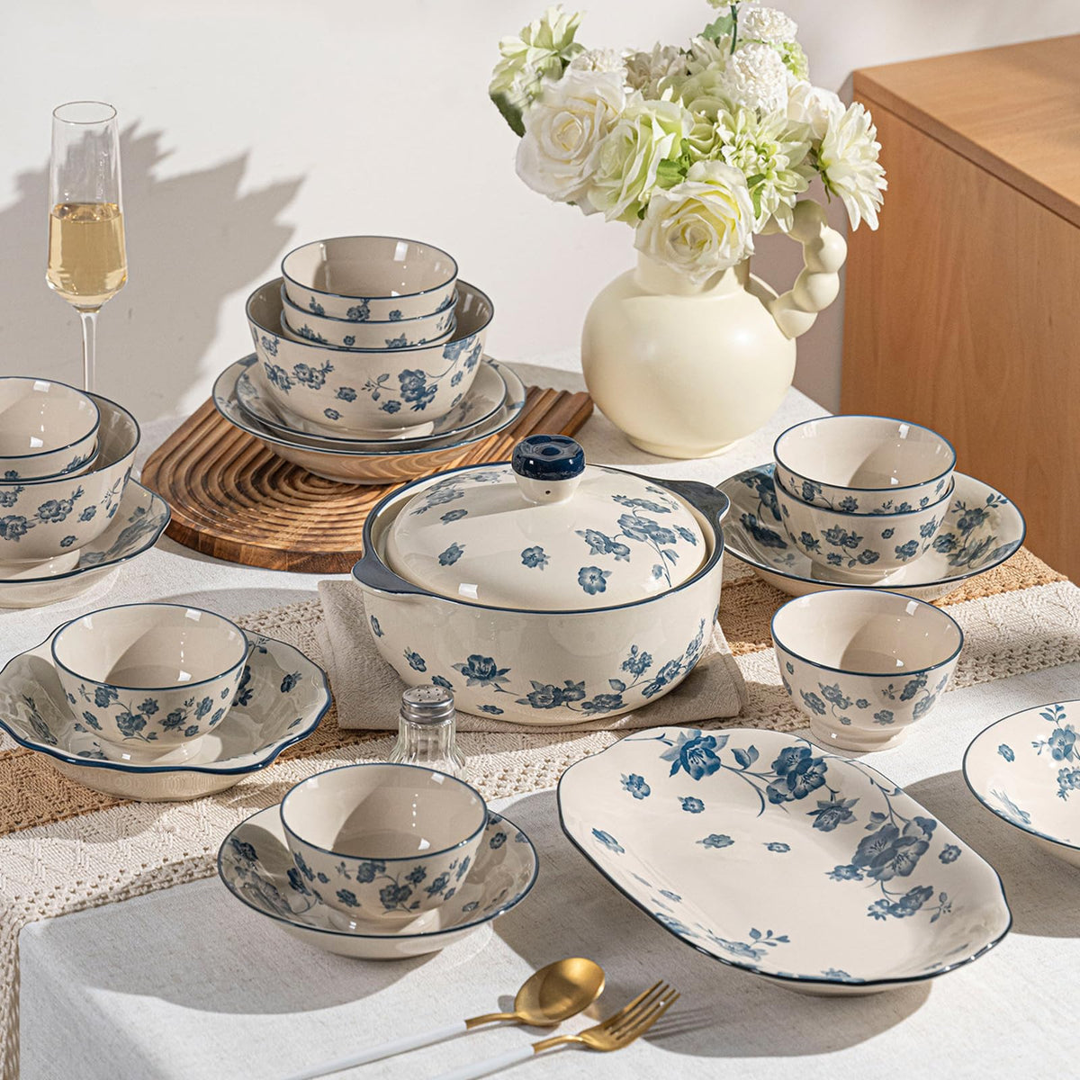 Blue Floral 62PCS Ceramic Dinnerware Set M747843