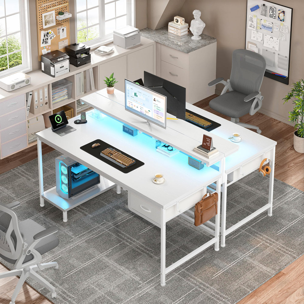 White Computer Desk with Power Outlet T967
