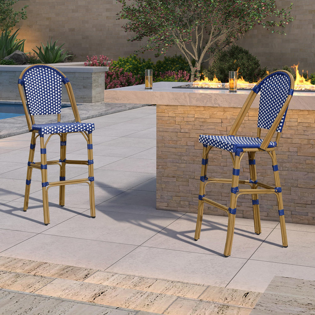 Set of 4 30" Rattan Bar Stools V9337